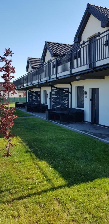 Apartamenty U Wioli I Marcina Leba Exterior photo